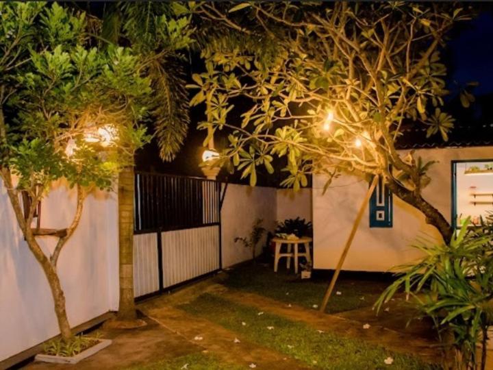 Blooming Polhena Bed and Breakfast Matara Buitenkant foto